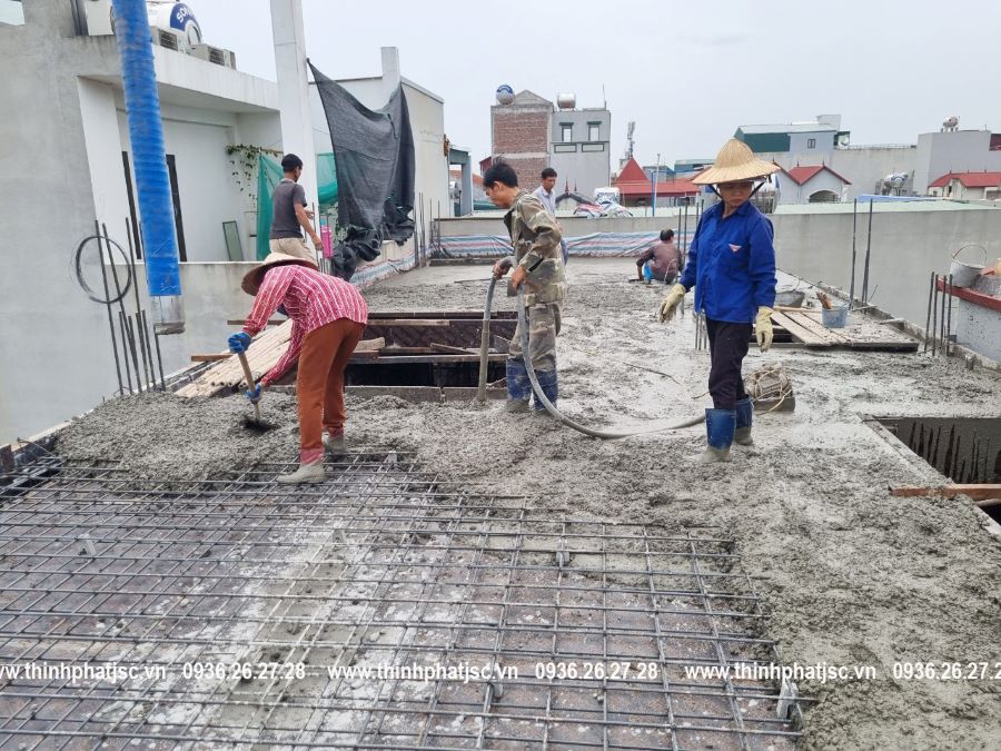xây nhà trọn gói quận Long Biên Thạch Bàn đổ bê tông mái 3 6